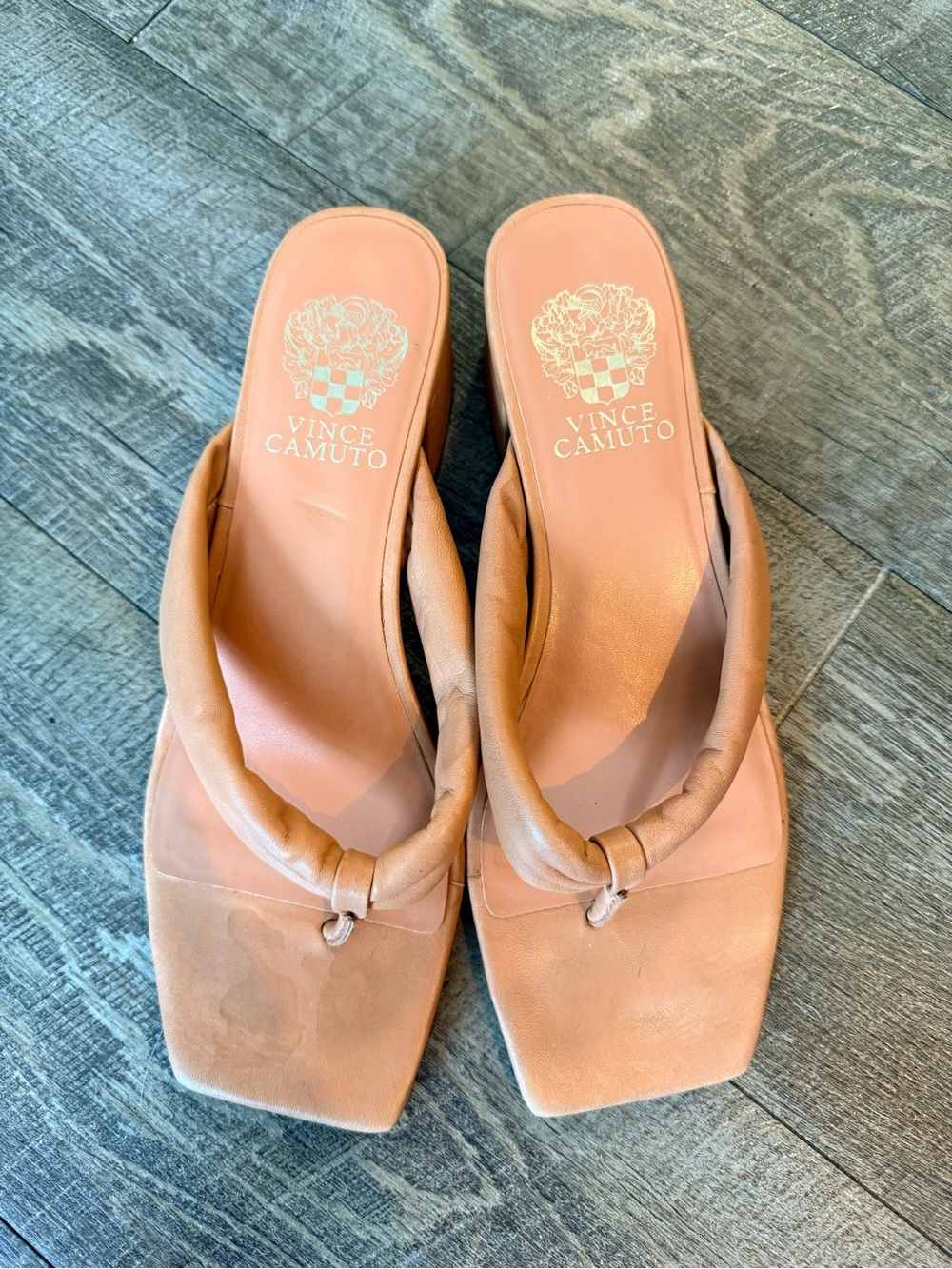 Vince Camuto Sabrinda Tan Leather Knot Toe Slide Sandals